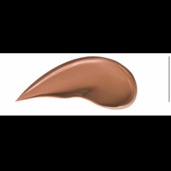 It cosmetics bye bye lines foundation - Picture 2 of 9